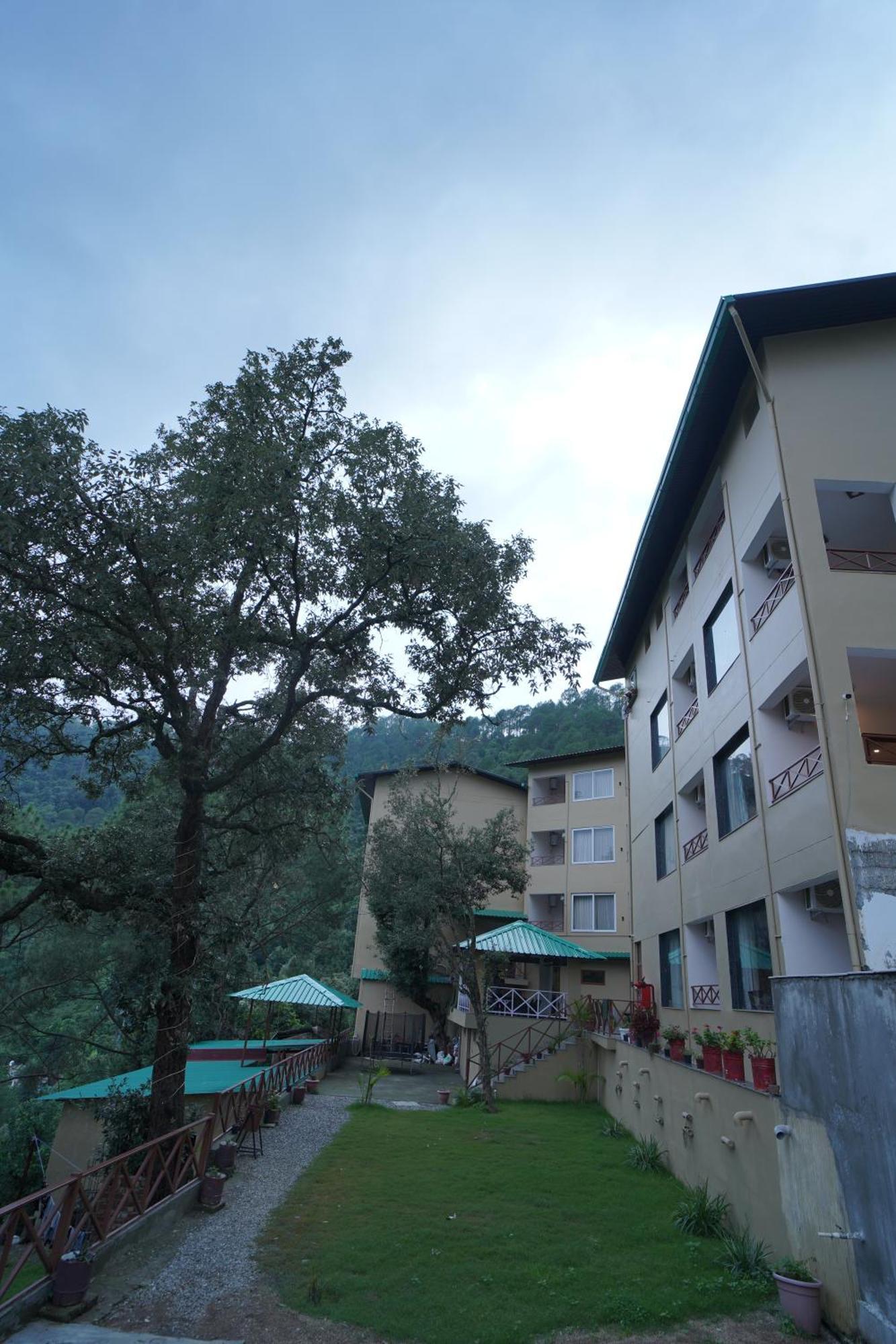 Resorts By The Baagh, Bhimtal Exterior photo
