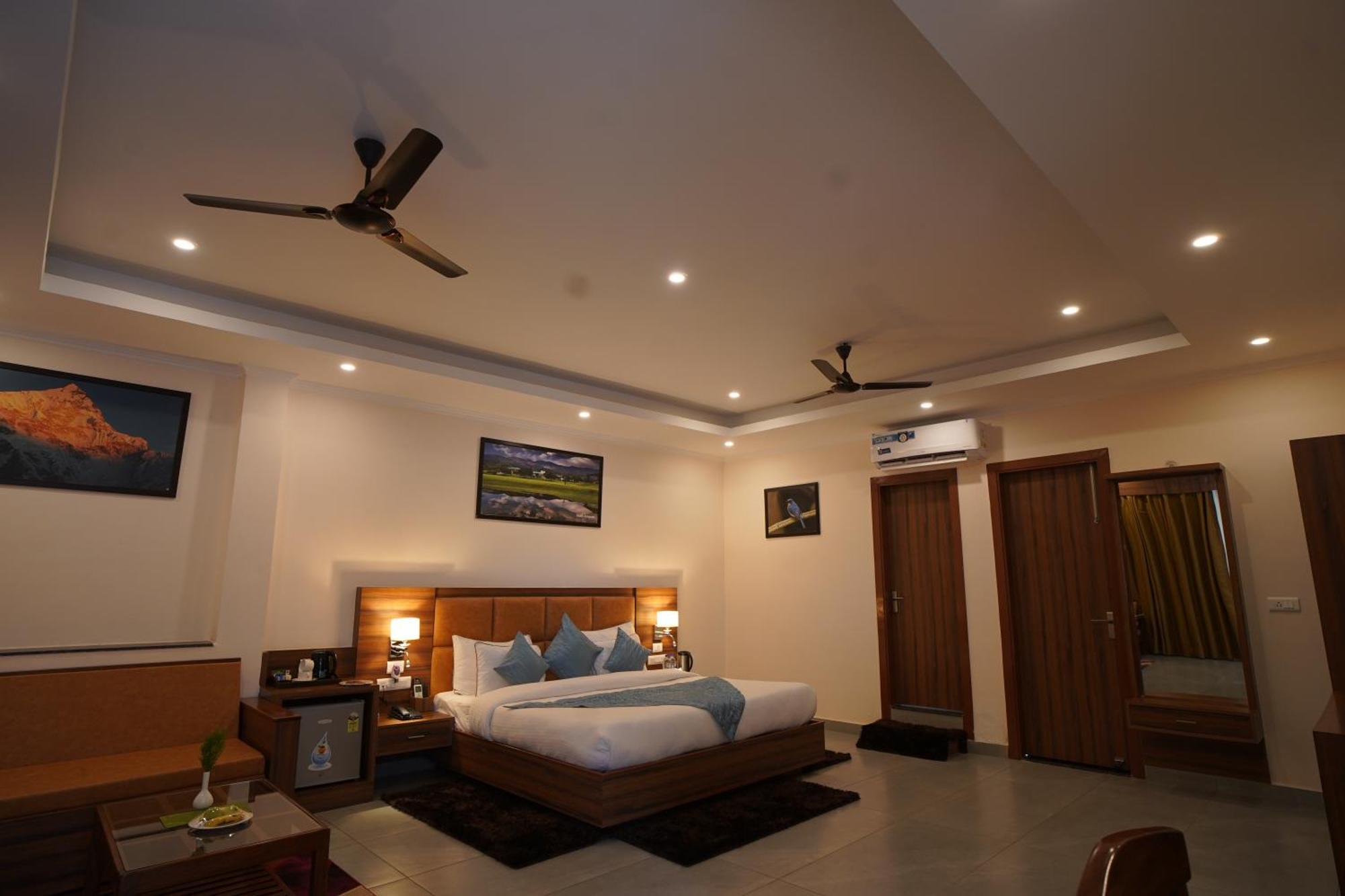 Resorts By The Baagh, Bhimtal Exterior photo