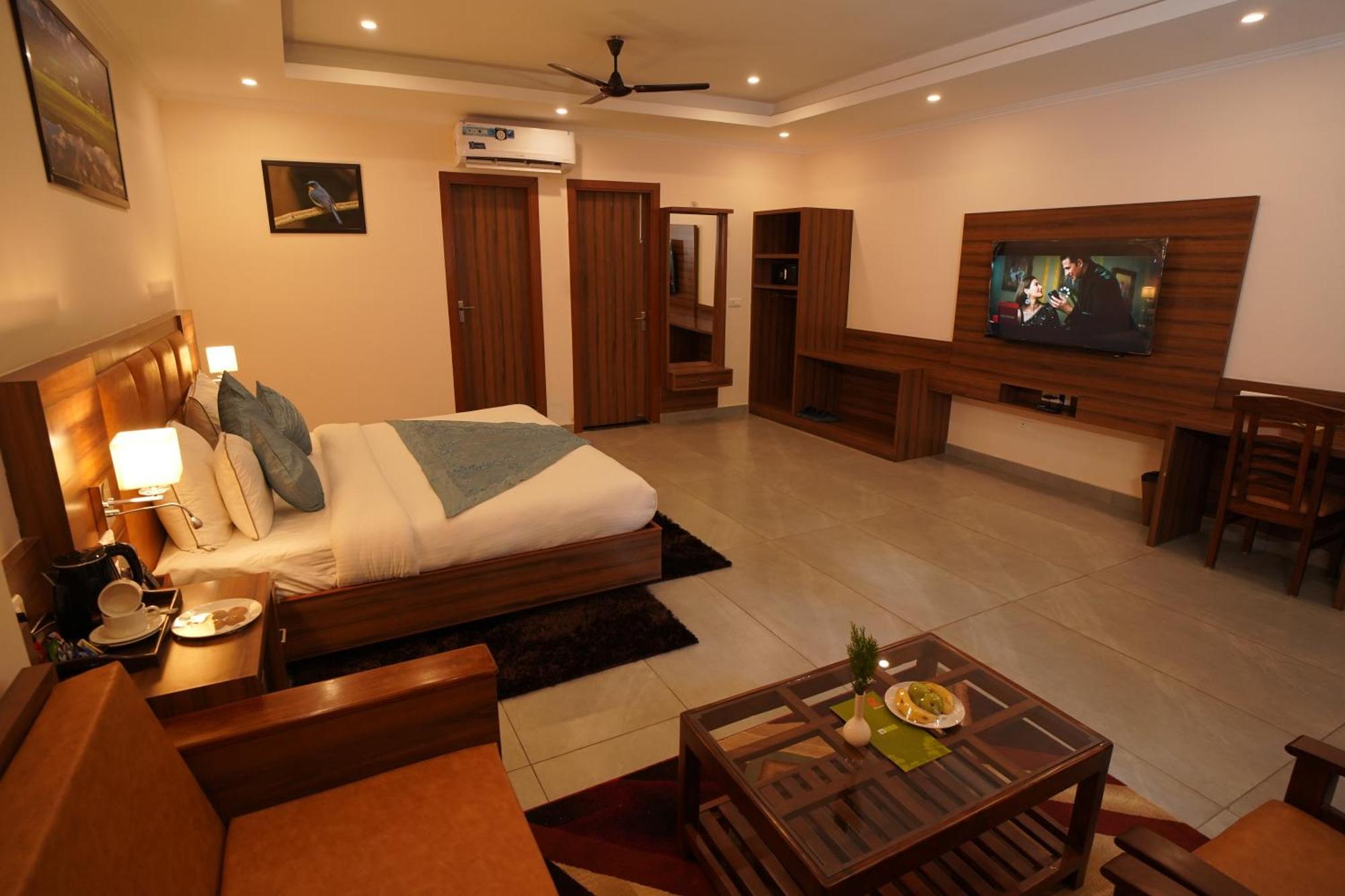 Resorts By The Baagh, Bhimtal Exterior photo